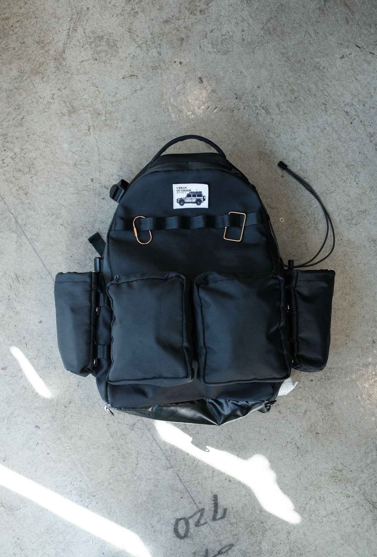 「WAITER-U BACKPACK」