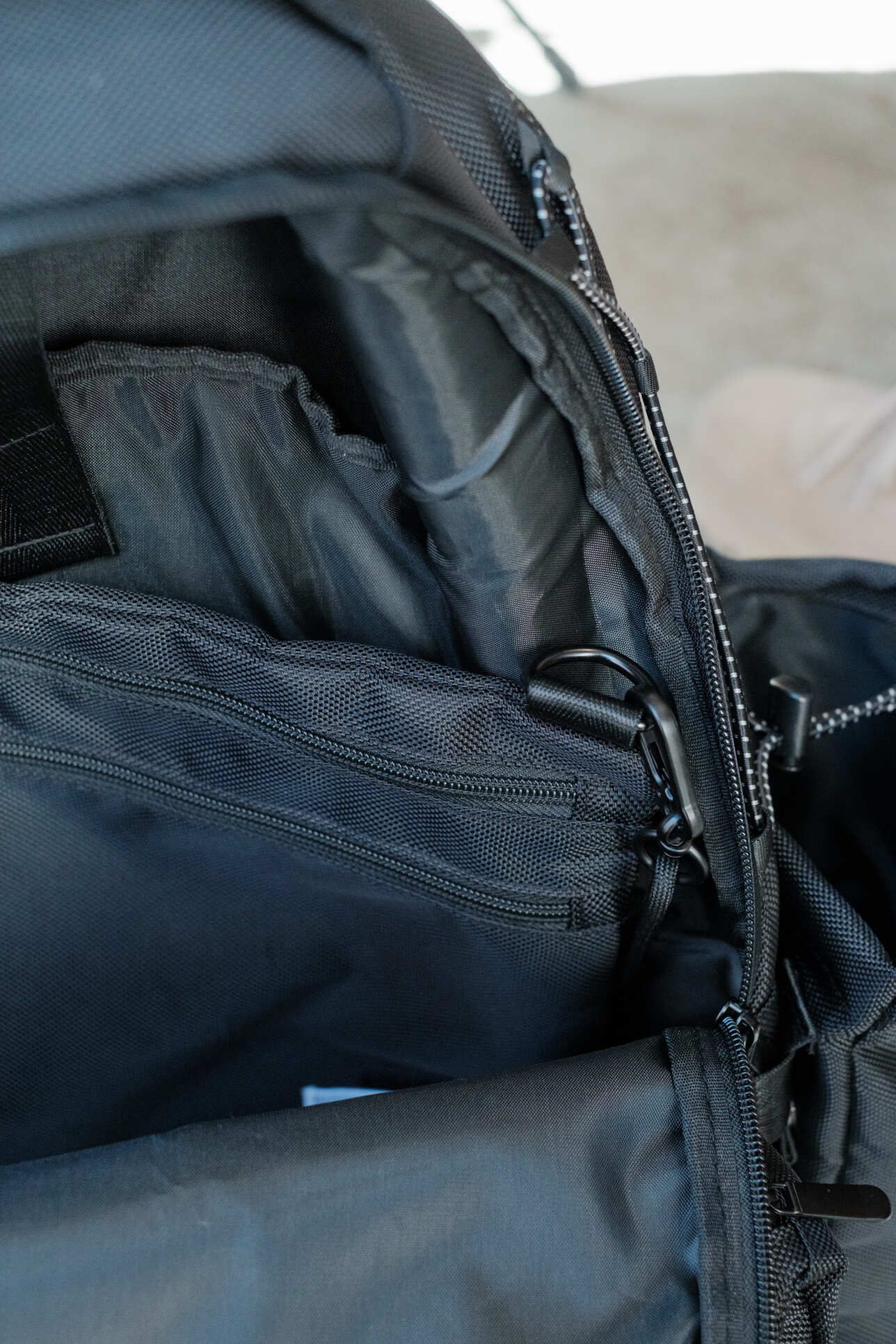 「WAITER-U BACKPACK」