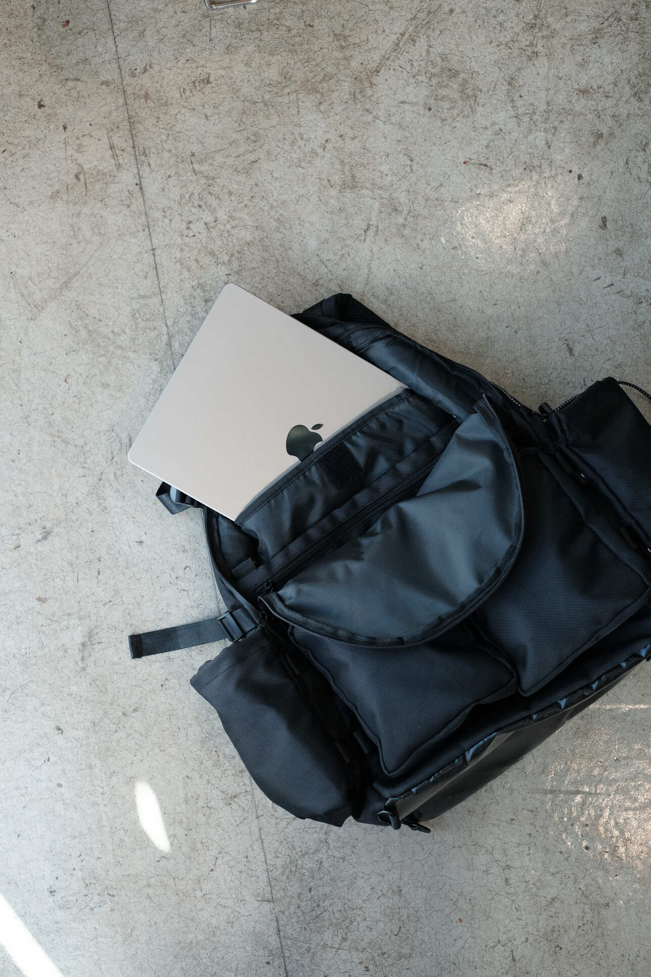 「WAITER-U BACKPACK」
